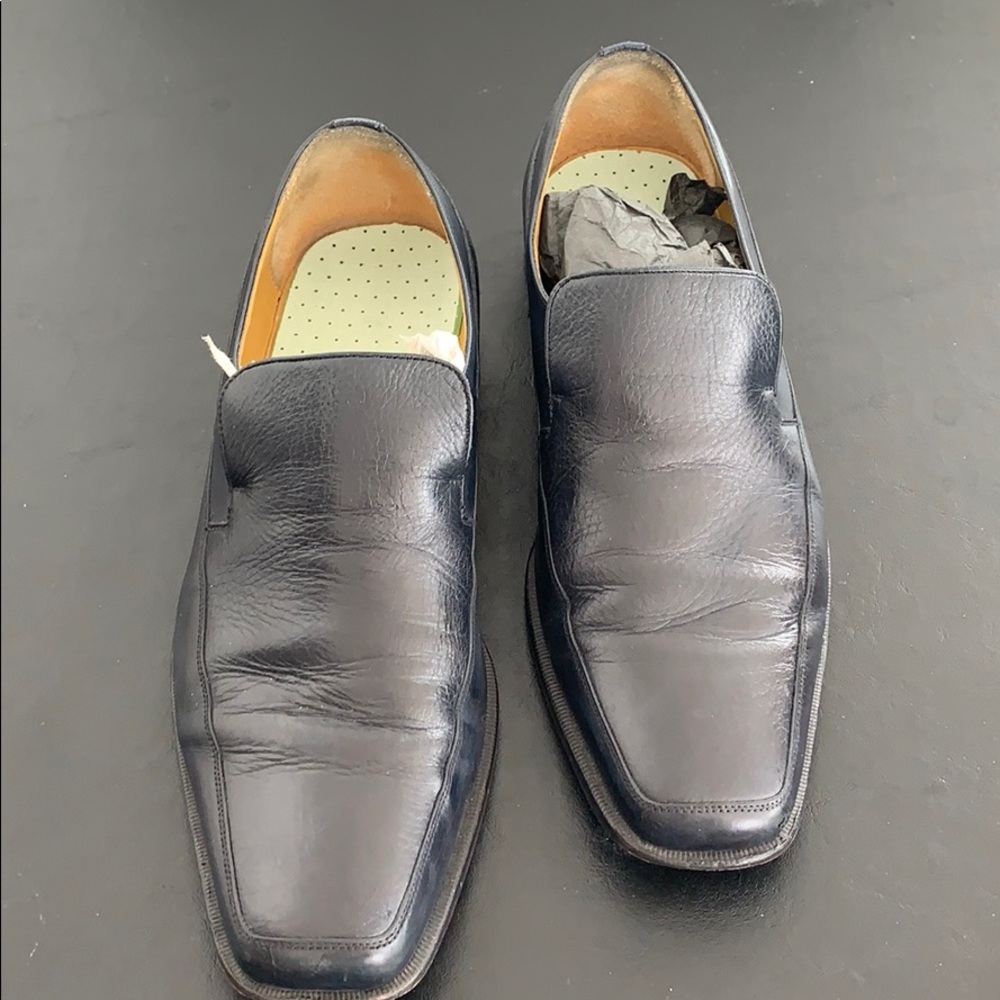10 1/2 M men’s slip on black shoe, made in Spain